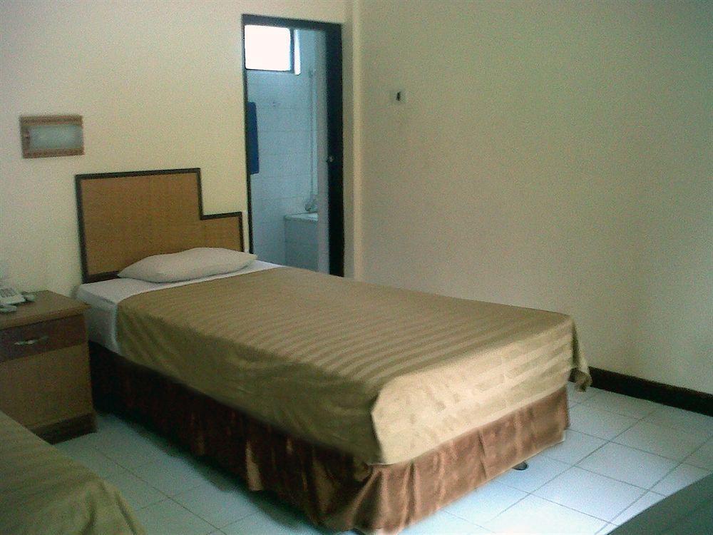 Troppo Zone Puri Rama Resort Kuta เลอกีอัน ภายนอก รูปภาพ